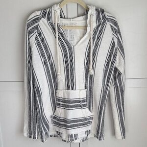 Ocean Drive cotton Hoodie / poncho with front pocket. Size small.